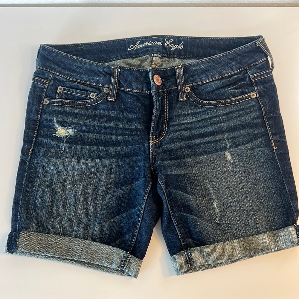 American Eagle Bermuda Shorts